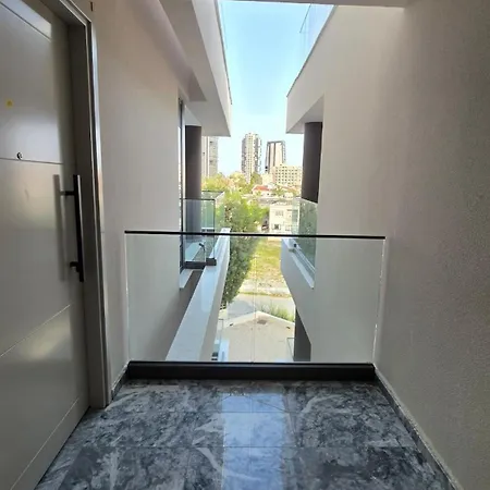 Apartman Zantis Executive 202 *